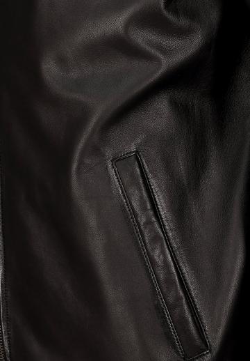 Кожаная куртка