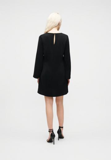 Короткое платье