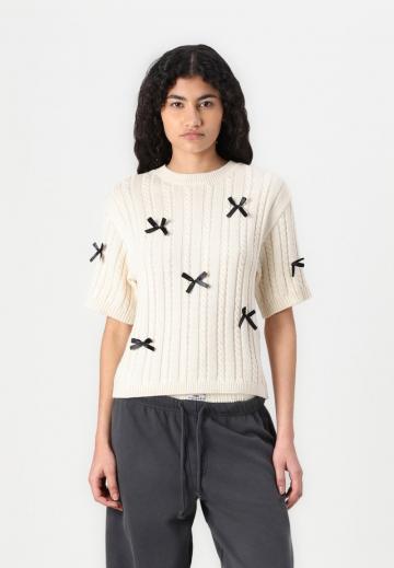 Пуловер с коротким рукавом