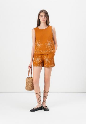 Блузка без рукавов