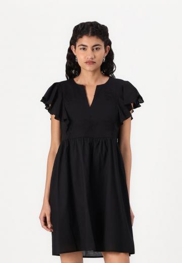 Короткое платье