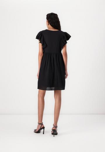 Короткое платье