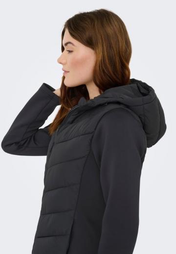 Зимняя куртка