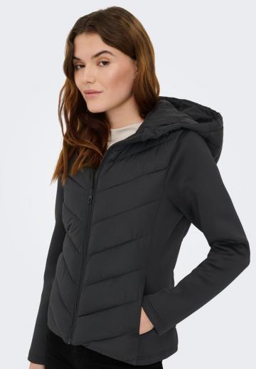 Зимняя куртка