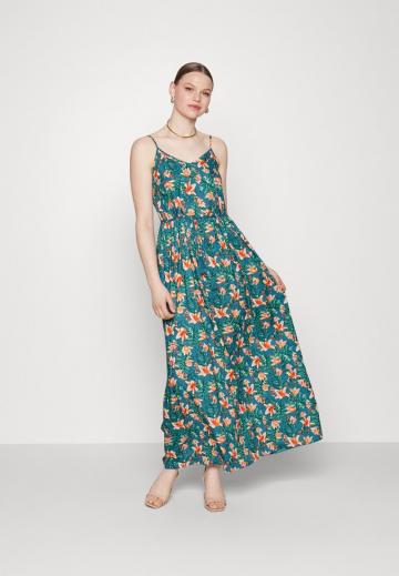 Пляжное платье