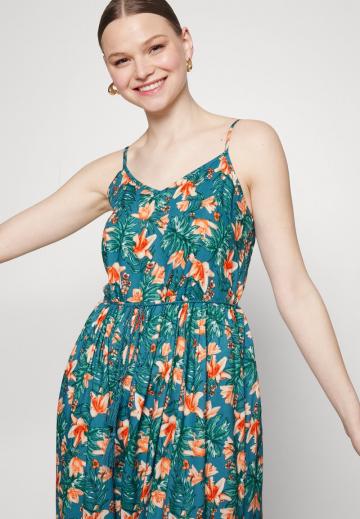 Пляжное платье