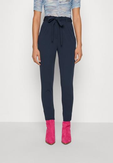 Узкие брюки