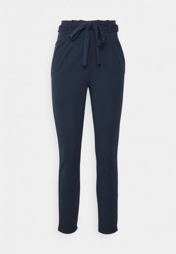 Узкие брюки