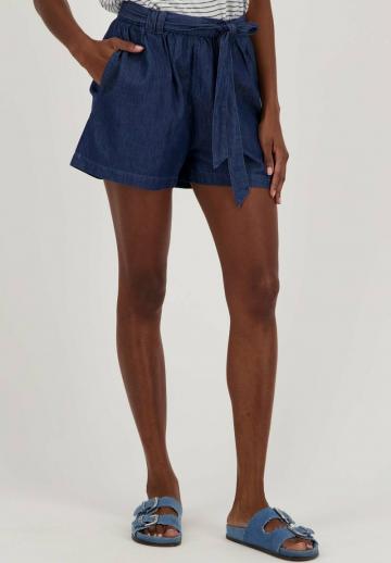 Джинсовые шорты