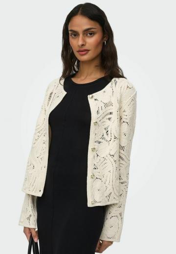 Вязаная кофта