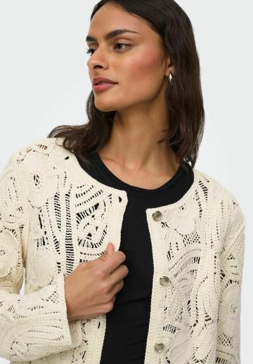 Вязаная кофта