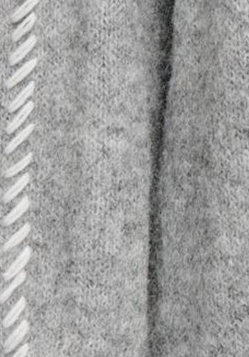 Длинный жилет