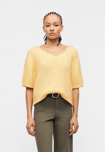 Пуловер с коротким рукавом