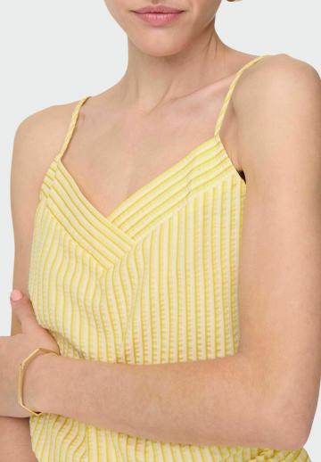 Топ на бретельках