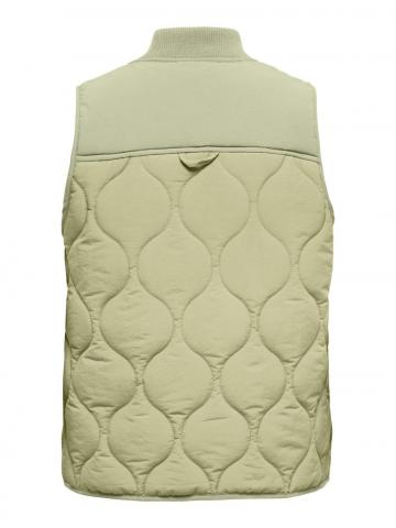 Стеганый жилет