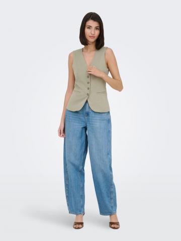 Джинсовая жилетка