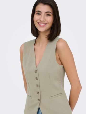 Джинсовая жилетка