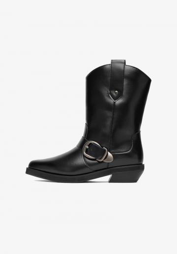 Ковбойские сапожки