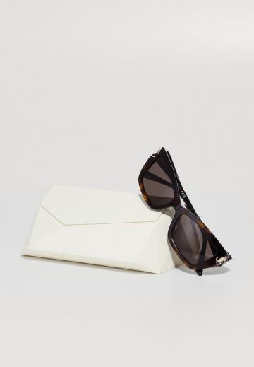 Солнечные очки