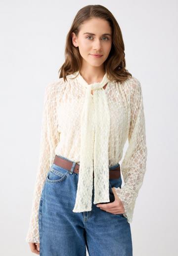 Кружевная блузка