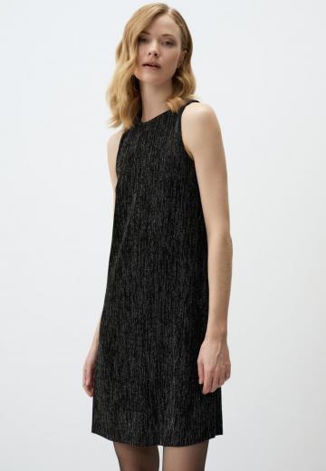 Короткое платье