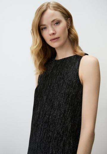 Короткое платье