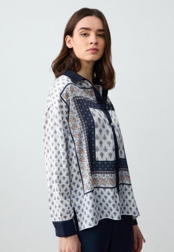 Атласная блузка