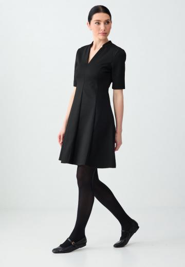 Короткое платье