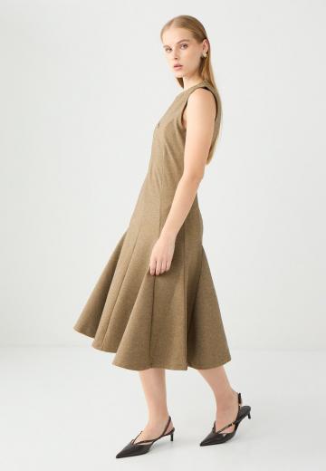 Вязаное платье