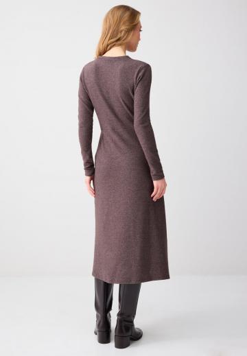 Вязаное платье