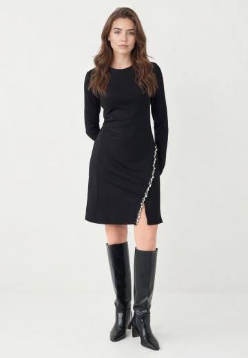 Платье футляр