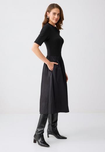 Вязаное платье