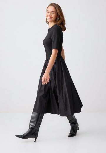 Вязаное платье