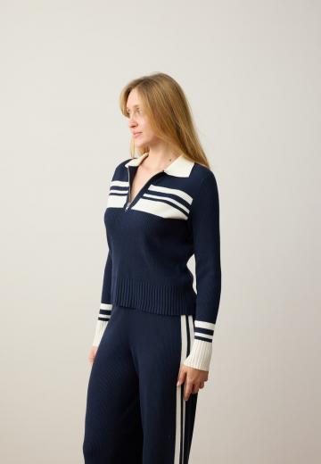 Пуловер с воротником поло