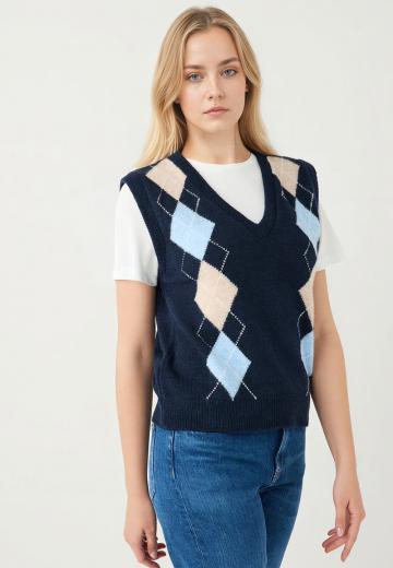 Пуловер без рукавов