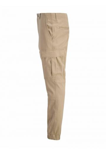 Брюки с накладными карманами