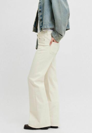 Клешеные джинсы