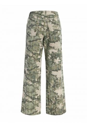 Юбка с накладными карманами