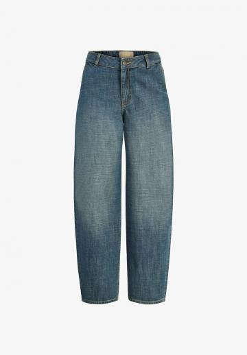 Свободные джинсы