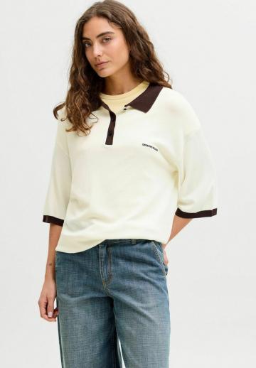 Пуловер с воротником поло