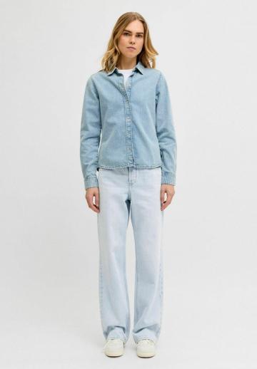 Прямые джинсы