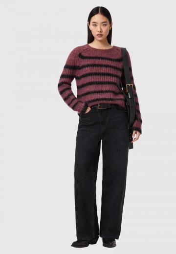 Пуловер в полоску