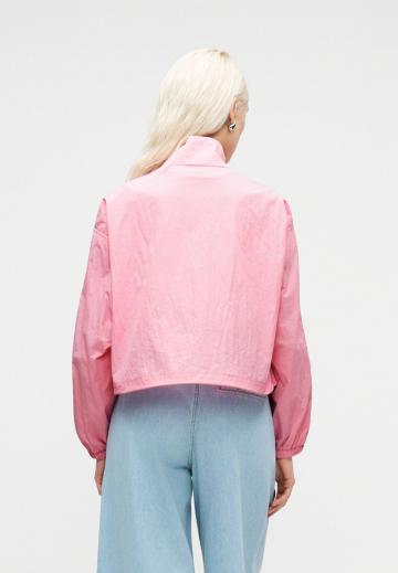 Короткая куртка