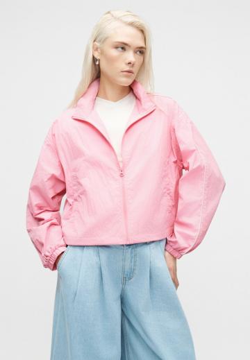 Короткая куртка