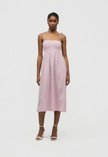 Летнее платье