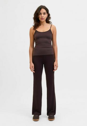 Топ на бретельках