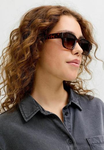 Солнечные очки