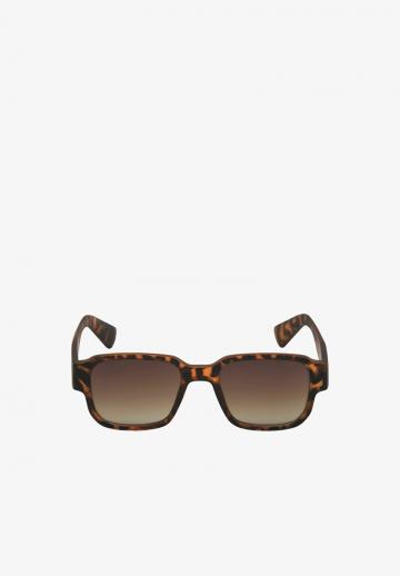 Солнечные очки