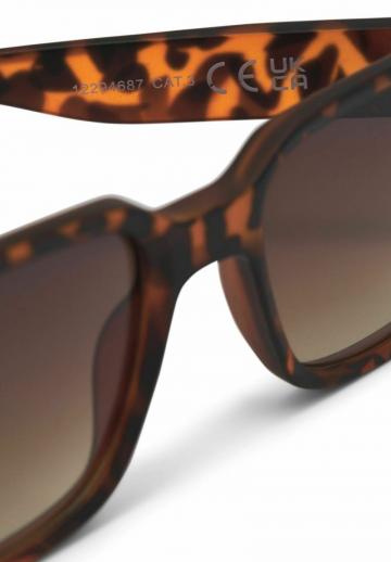 Солнечные очки