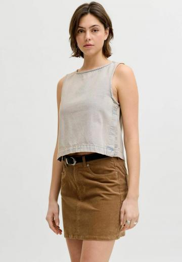 Джинсовая жилетка